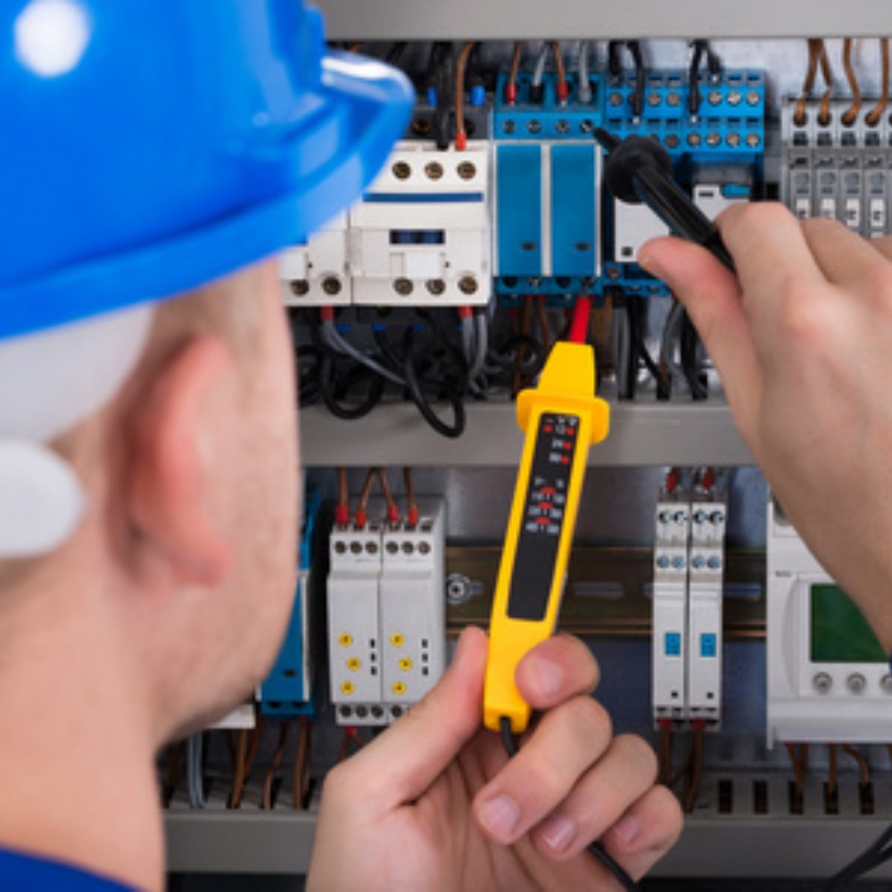 Laikytis apatinės saugos linijos ir atmesti prastesnius saugiklius - raktas į stabilų elektros sistemos veikimą